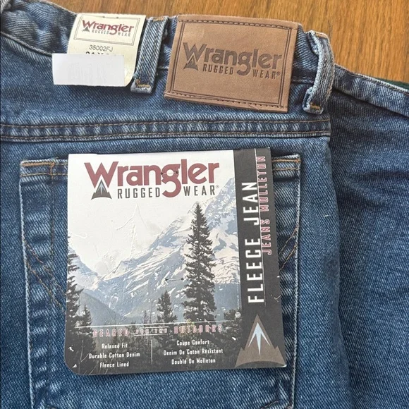 Wrangler Fleeced Lined Jeans 34-34 | Relaxed Fit 34-34 NWT - Picture 1 of 6